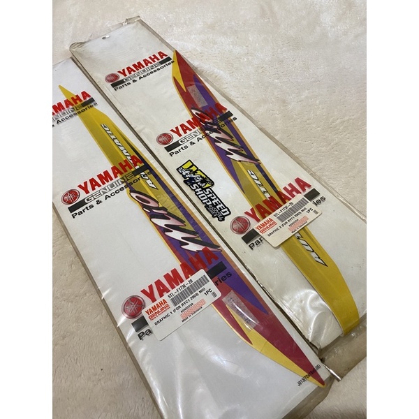 striping mio original th 2004 2005 body kuning kode 5TL
