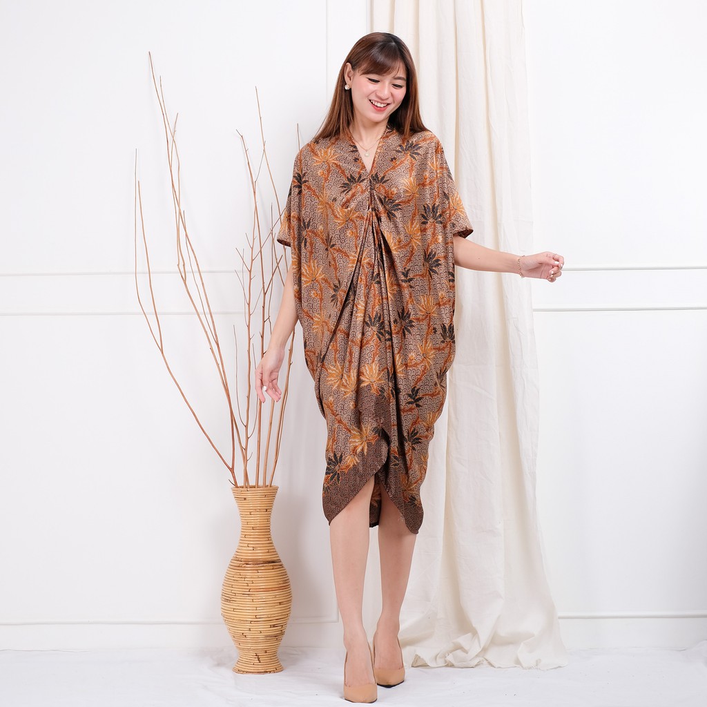 YSW batik kaftan // kaftan batik modern /JOJO.PICKS