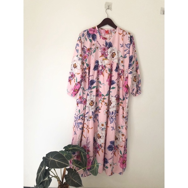 GAMIS SABRINA BAHAN RAYON VISCOS/GAMIS RAYON MOTIF BUNGAGAMIS RAYON BURKAT VIRAL KEKINIAN/GAMIS RAYON/DRESS KASUAL/DRESS LEBARAN MOTIF BUNG