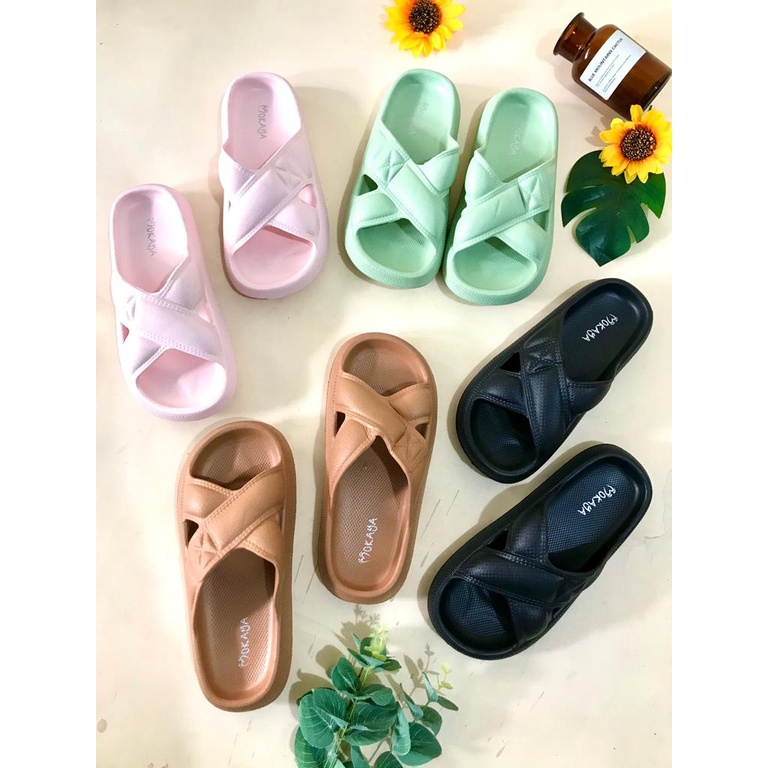 Sandal Slop Gesper Silang Tebal 3cm BEST SELLER Import Mokaya E8022-B1