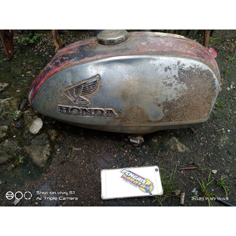 tangki bensin gestank honda s90 original bekas bahan set emblem original