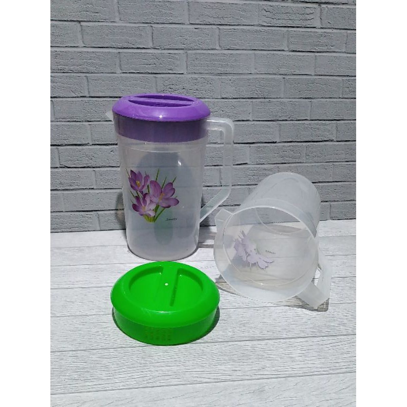 Teko Plastik 2,1 Liter Sunrise / Eskan Leo