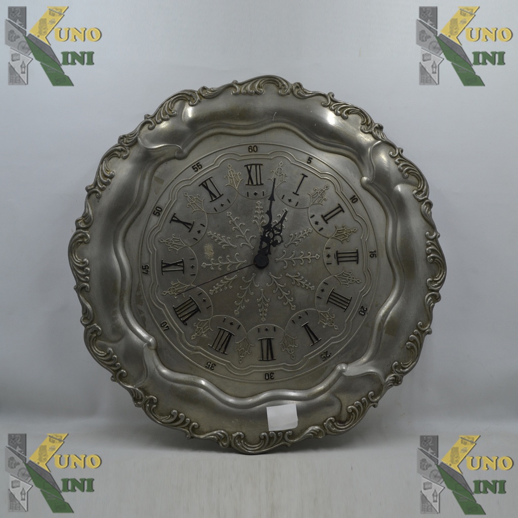 JAM DINDING ROMAWI ANTIK