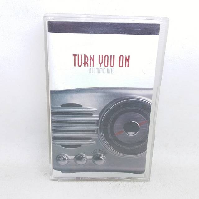 Kaset pita Turn you on all time hits 2004 Kompilasi lagu barat campuran