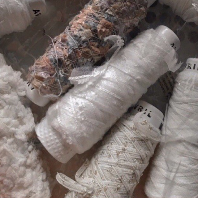 Sample Avril Yarn (1 meter)