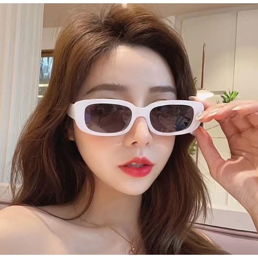 BAJ Kacamata Hitam Cewek Murah INS Fashion Kacamata Hitam Retro Gaya Sunglasses Women Frame Kotak Fashion Retro Vintage Sunglasses Korean KC027