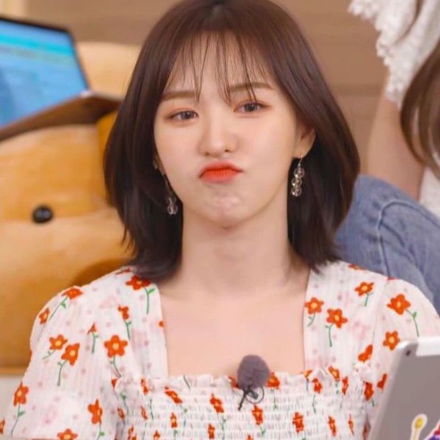 [BOOKED] PC WENDY DEAR U GLASSES