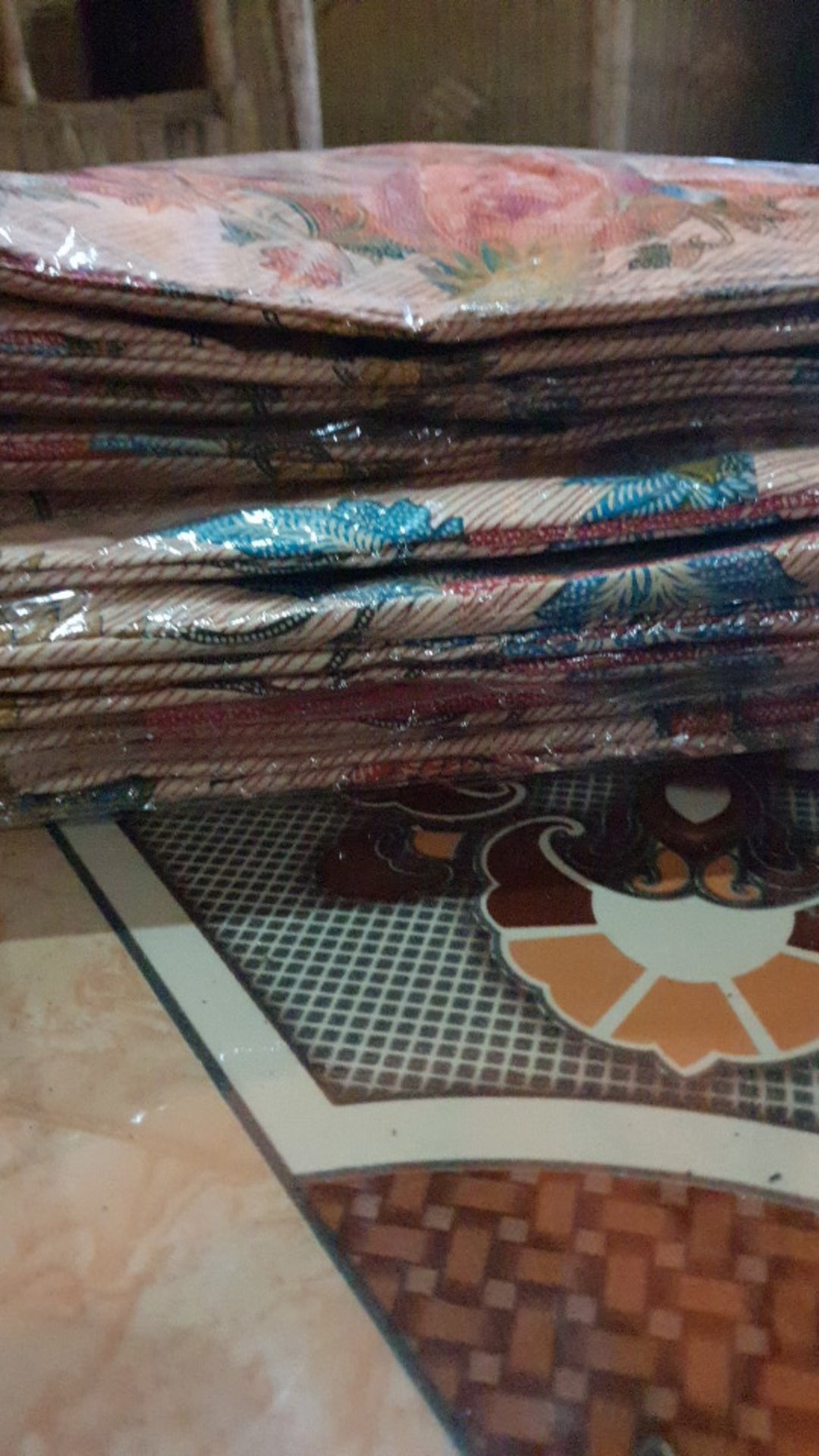 Batikcouplkeluarga Batik Couple Keluraga