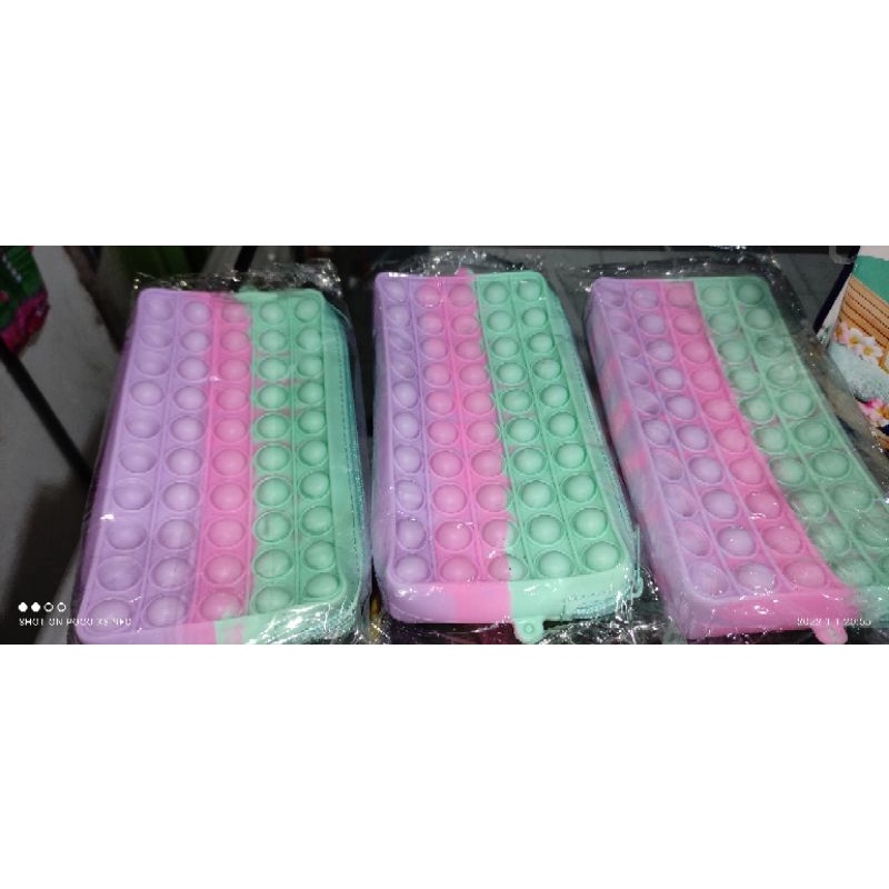 

tempat pensil pop it