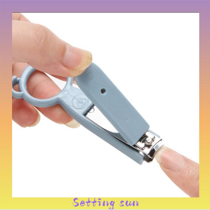 ✨Gunting Kuku Pemotong Kuku Beruang kecil Stainless Nail Clipper Kecil Tajam TN