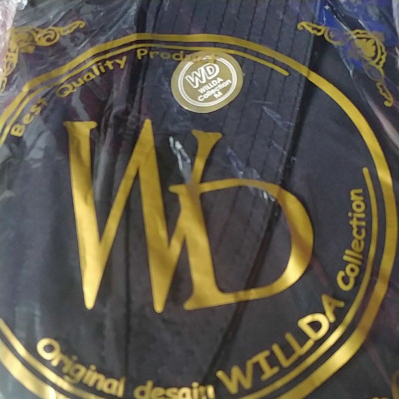 size M ZAHRA ANTEM WILLDA COLLECTION JILBAB KHIMAR KERUDUNG BERGO willda-HITAM
