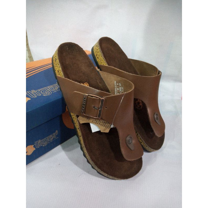 sandal Tiger kulit pria Brown SB'10 38/43