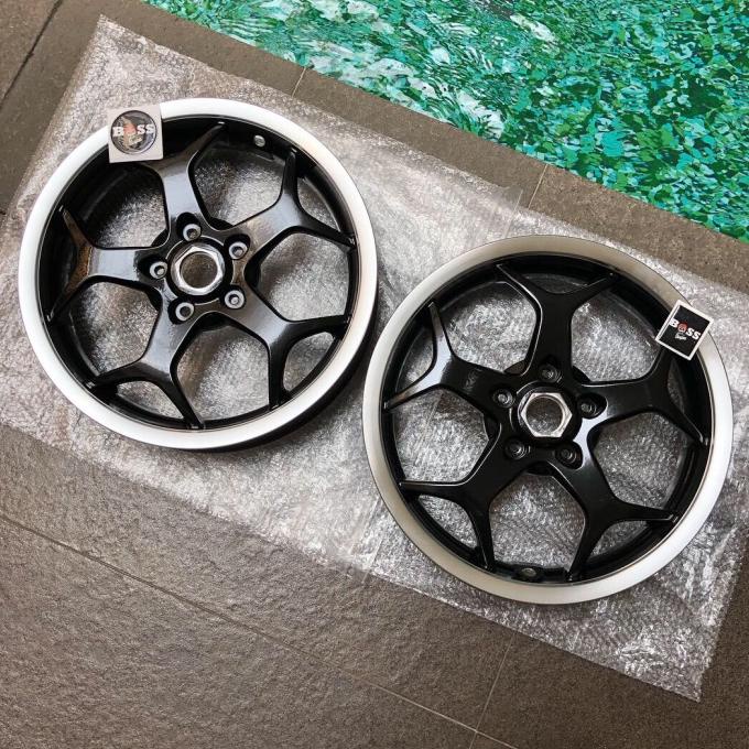 Velg Mp3 500 13inc Black Vespa GT Series GTS GTV BOSSVES73 Berkualitas