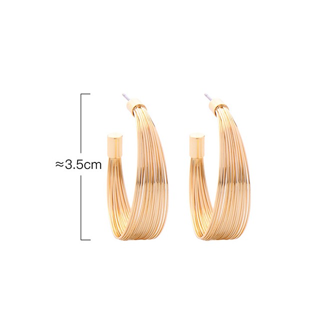 LRC Anting Tusuk Fashion Semicircular Earring Geometric D13950