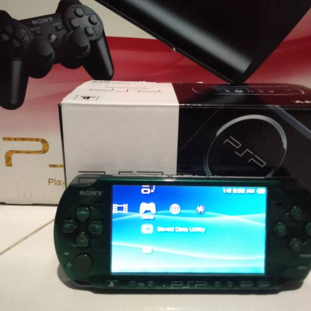 PSP SLIM 3000/2000 LIKE NEW 16 GB FULL GAME