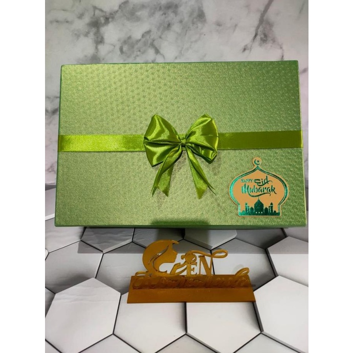 

[COD] Box Hamper Lebaran / Idul Fitri Ukuean Besar ( 34 x 23 x 10 ) [COD]