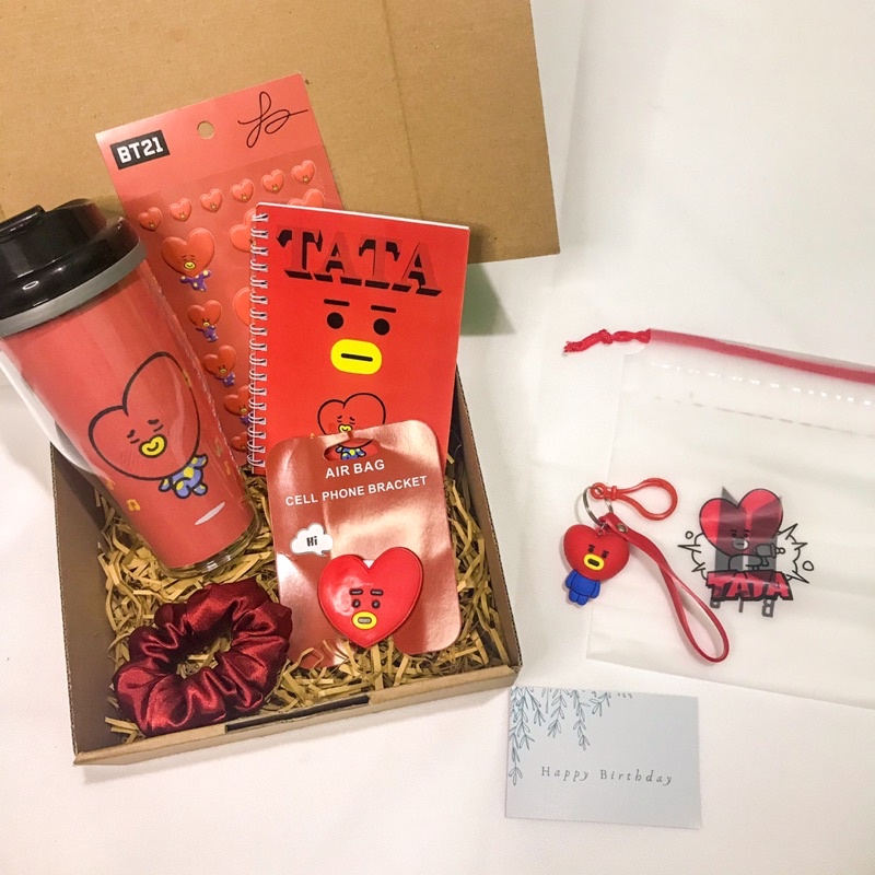 [TATA] GIFTBOX BT21 HAMPERS LENGKAP TOTEBAG CELENGAN TUMBLR KADO ULANGTAHUN NATAL VALENTINE KADO CEWEK GRADUATION KADO PACAR KAO WISUDA KADO ANAK