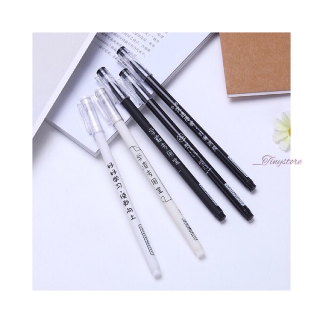 

[ _TINYSTORE ] PULPEN GEL HITAM | PENA GEL HITAM | PENA IMPORT | PENA MURAH | PENA UNIK