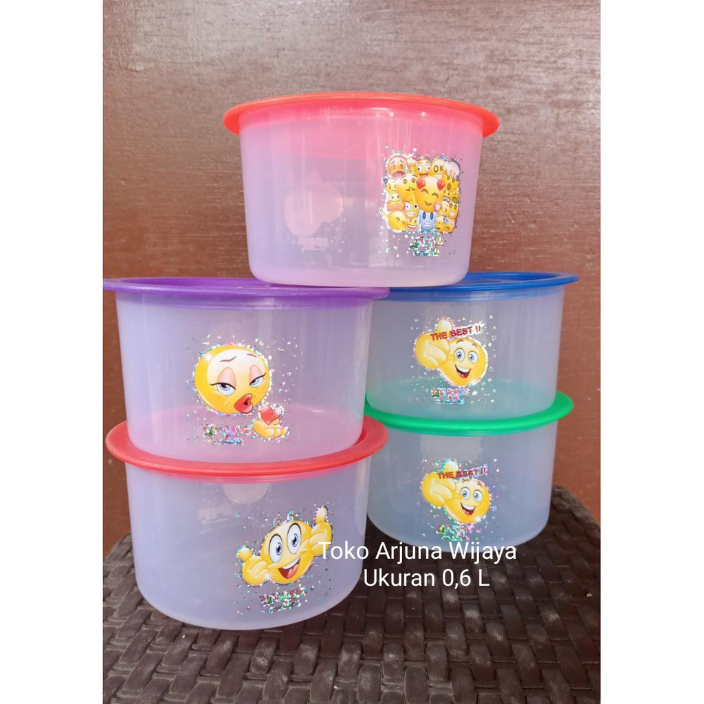 Toples Stiker bahan tebal ukuran 0,6 Liter (warna acak) Harga satuan