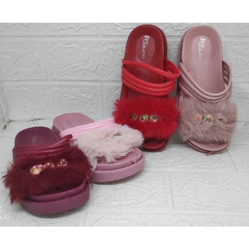 SANDAL IMPORT LALUNA BERBULU MODEL ZAMAN NOW  29-35 HARGA MURAH