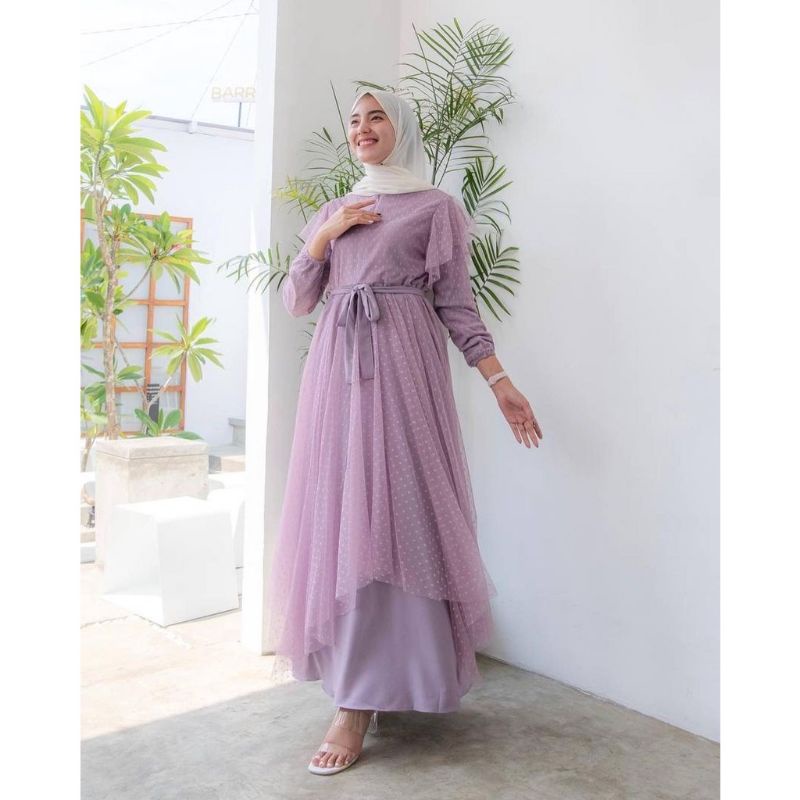 Gendis maxi dress tile dot // sakura organza dress / sephora dress / chivana dress