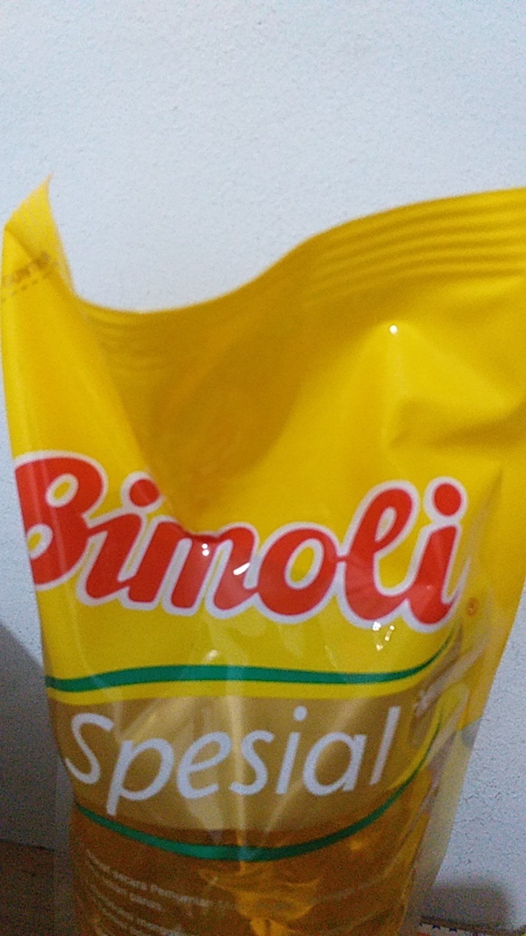Minyak Goreng Bimoli Spesial Ukuran Kecil , 1l )