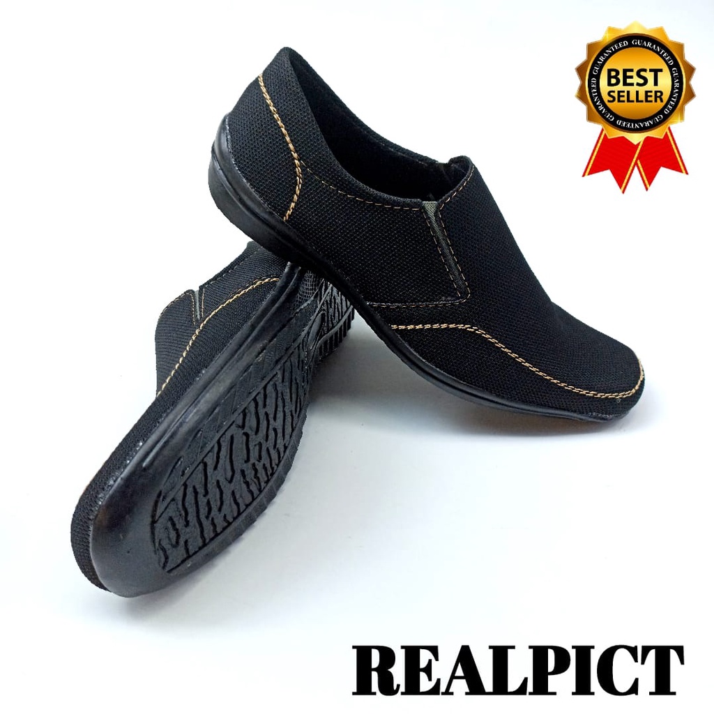 SEPATU SLIP ON PRIA/SEPATU SNEAKER CASUAL HITAM/SEPATU SLOP PRIA 001