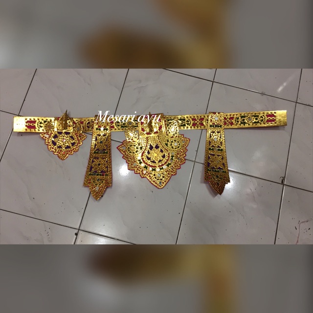 Ampok-ampok ikat pinggang tari bali