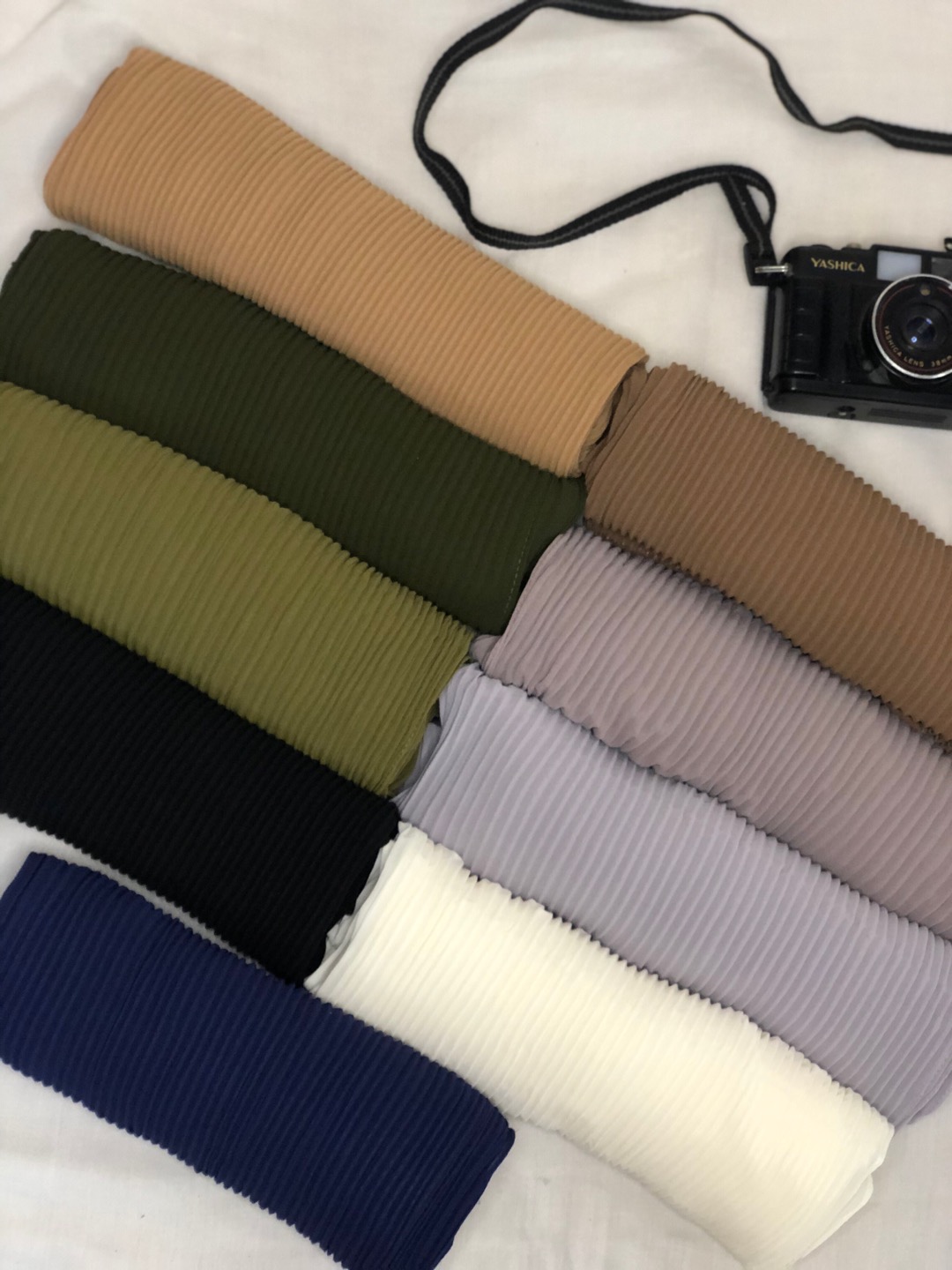 Plastik Ziplock 20x25 +5 Kemasan Klip Plong Hijab