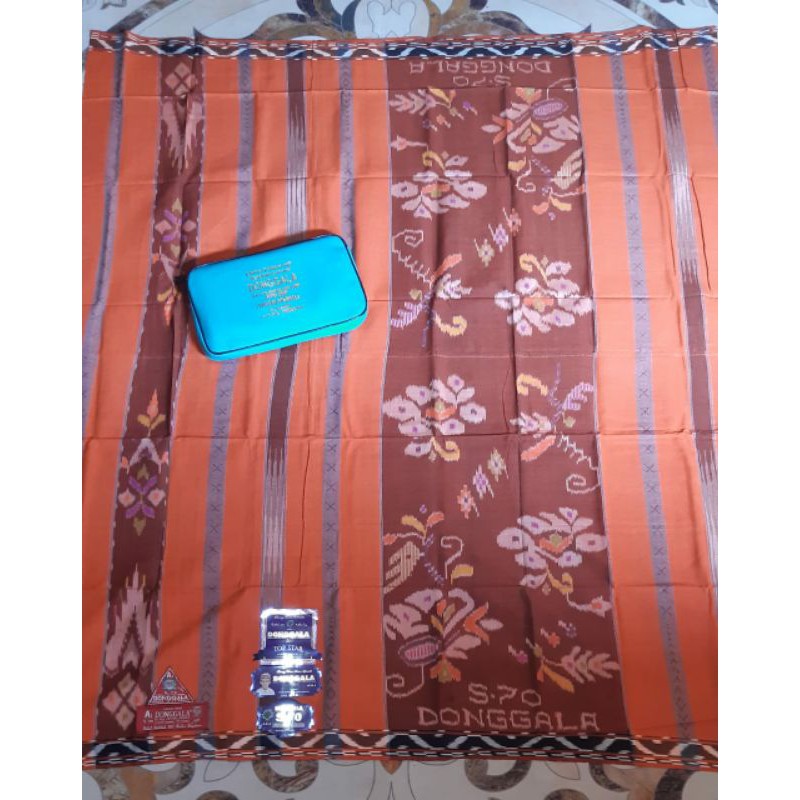 Donggala Sarung sutra pria