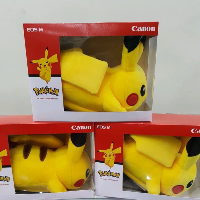 Boneka Original Pikachu