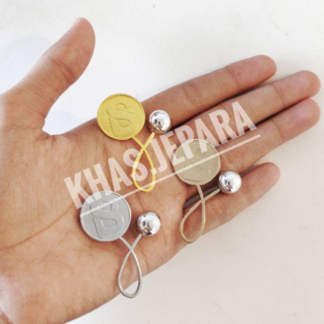 New Bros Buttonscarves Signature Pearl - Custom Brooch