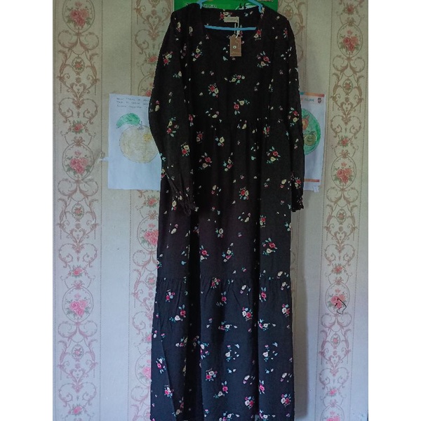 Preloved Ditsy size L ( Antheia Black size L edisi desember 2021)