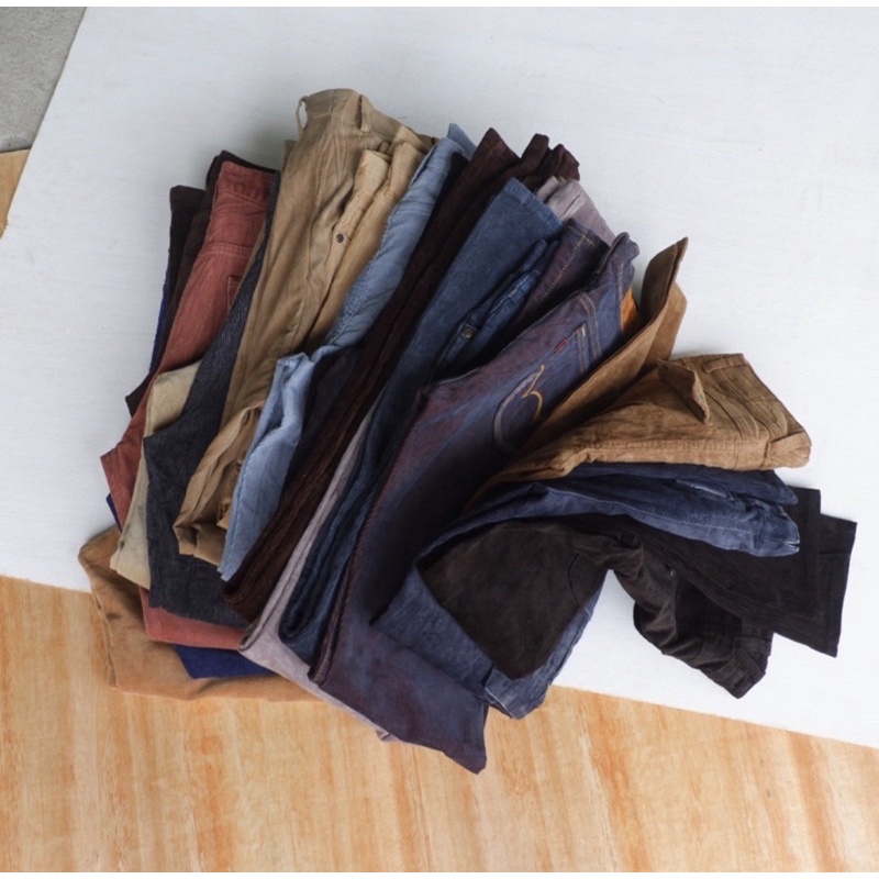 Borongan celana corduroy