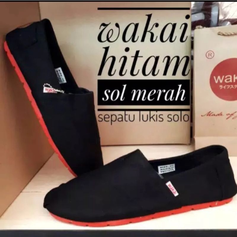 Promo Puncak 6.6 Sepatu wakai pria full black,hitam sol crem,hitam sol maron-1