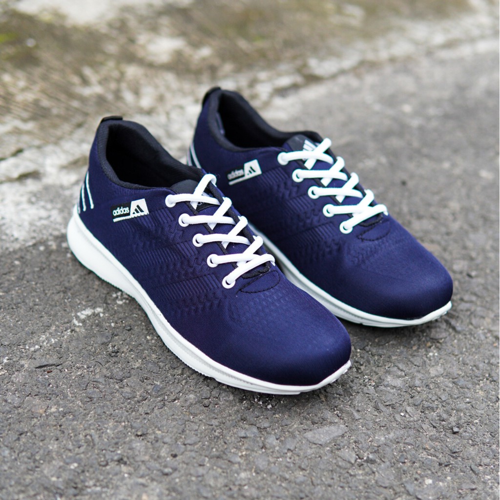 COD Sepatu Sneakers Olahraga Pria Outdoor / Sepatu Adidas Flyknit Navy Running Gym Fitness Murah