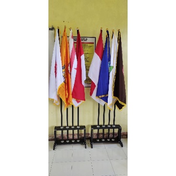 

PAKET tatakan bendera isi 4 lubang set + tiang 2,5 meteran