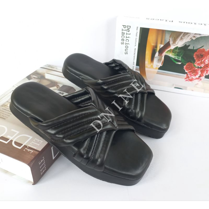 Sandal Wanita Wedges flatporm super ringan dan empuk AR 05