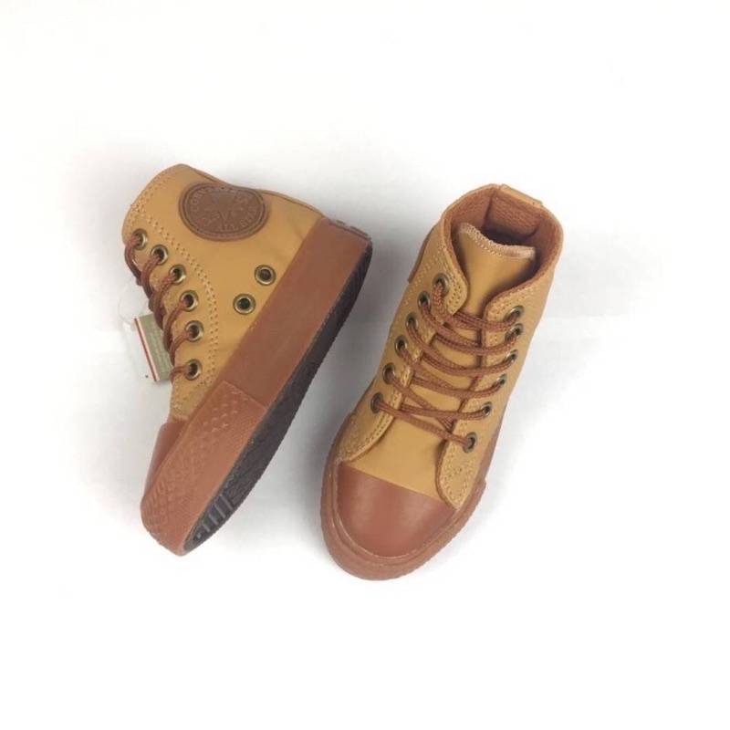 Converse Tan Kulit