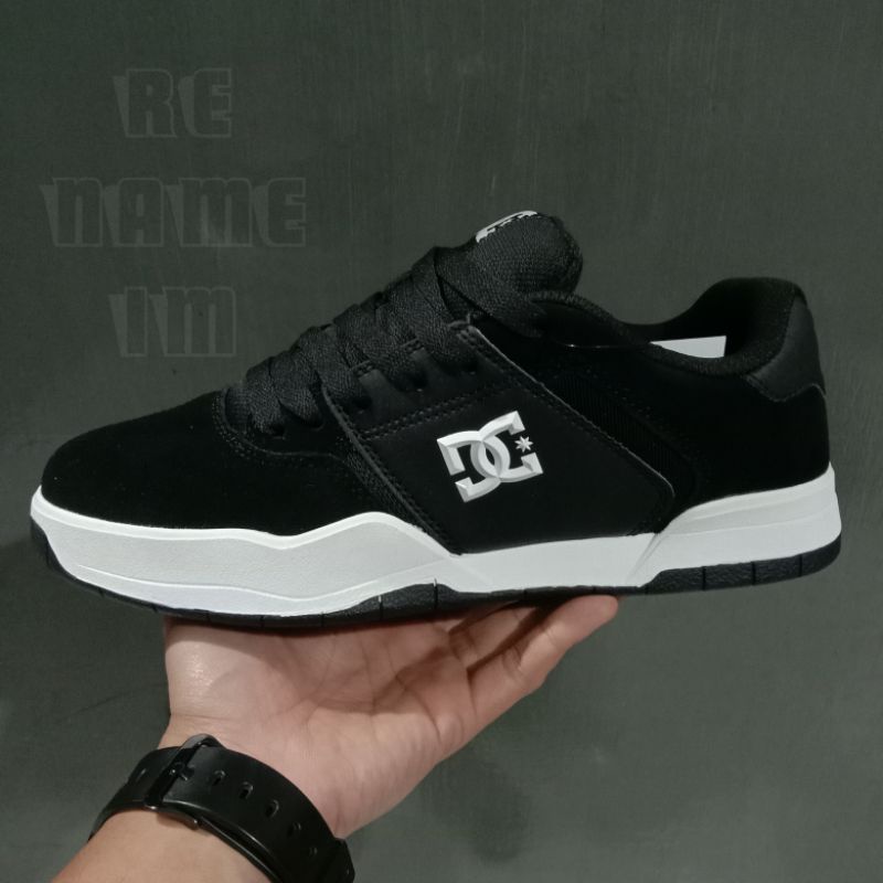 DC central dc shoes sepatu dc shoes