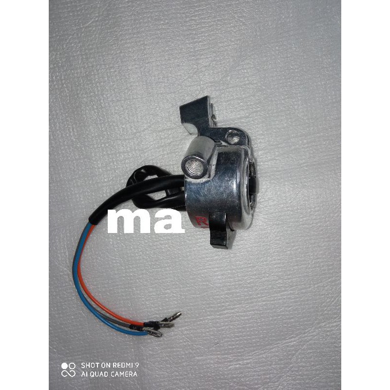 Holder saklar C70 pispot kanan