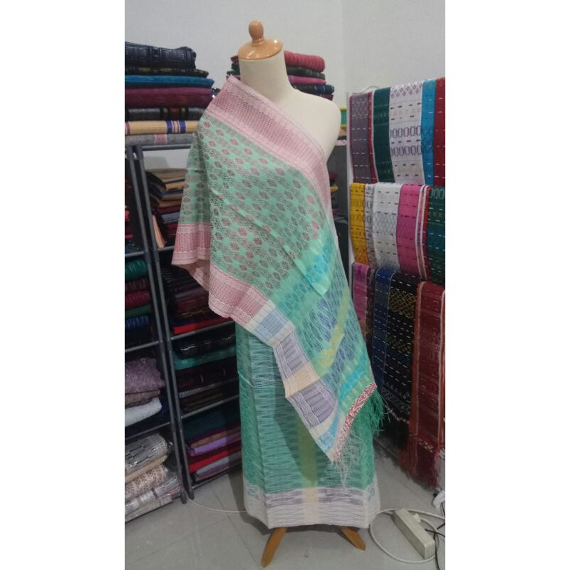 Piala Kosong atau Pilkos atau Ulutorus Songket Tarutung