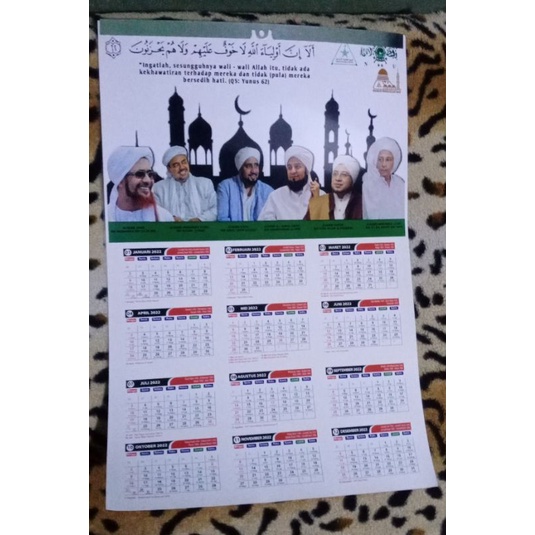 

Kalender Foto Ulama ukuran A3 Tahun 2025✓