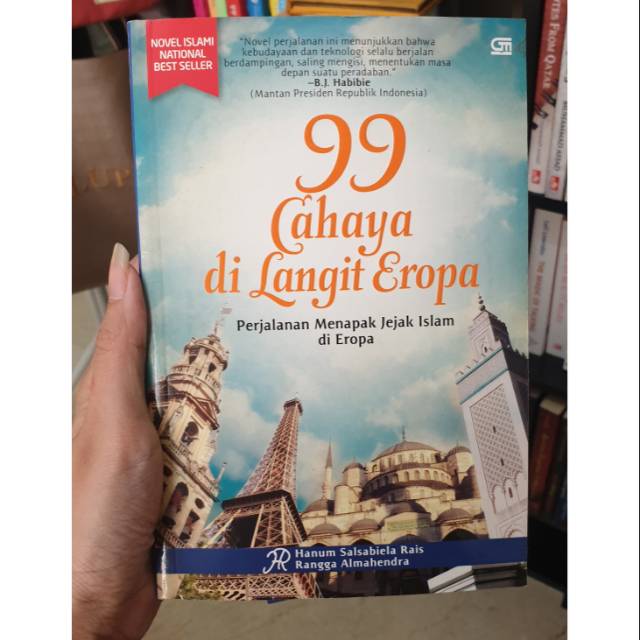 Resensi Novel 99 Cahaya Di Langit Eropa Lengkap Lakaran