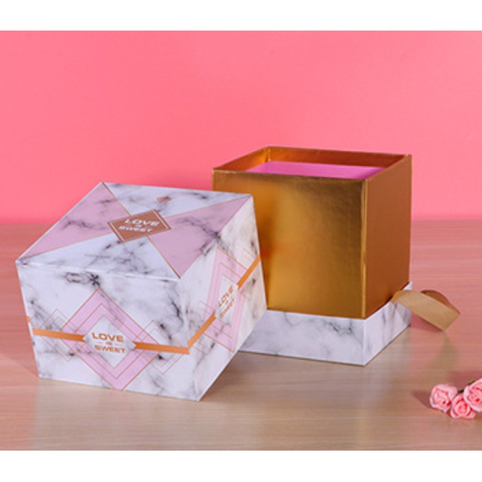 

JGO Gift box/ kotak hadiah/kotak kado/ packaging/ box hampers / Vintage