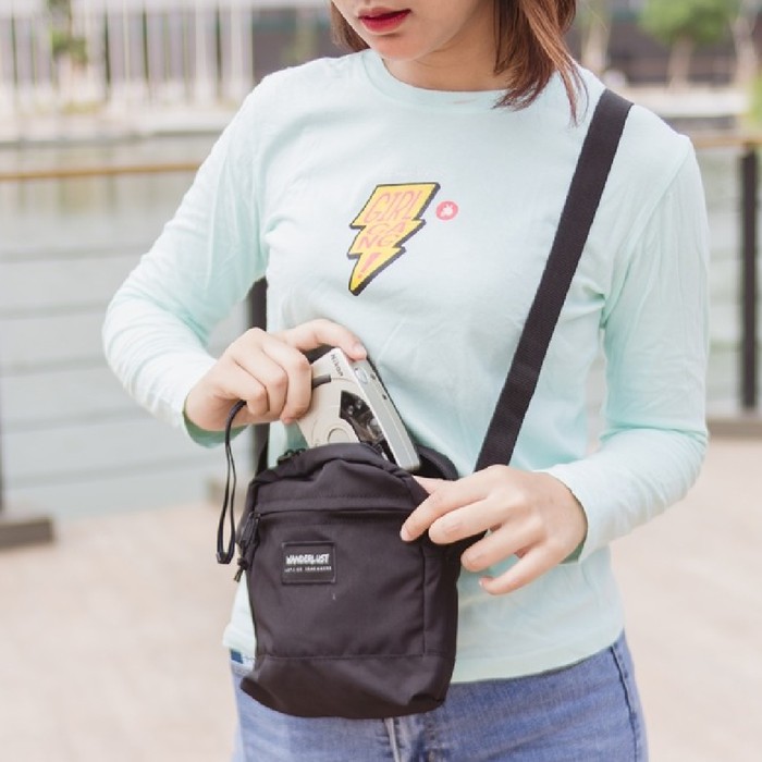 Wanderlust Zaryade Black | Tas Selempang Sling Bag Travel