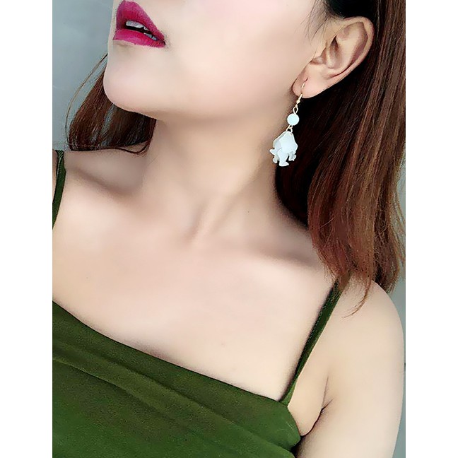 LRC Anting Gantung Fashion Multi-layer Petal Earrings F6538X