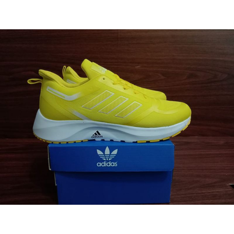 Sepatu Sneakers Adidas Wanita / Sneakers Adidas Olahraga Cewek / Sepatu Kuliah dan Sekolah Promo