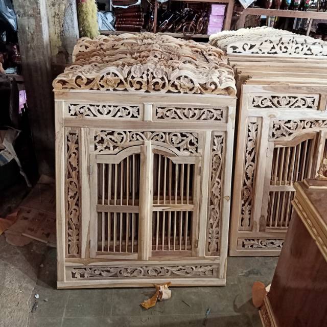 Jendela Krepyak Cermin Hias MENTAH Jati Ukir Mebel Jepara