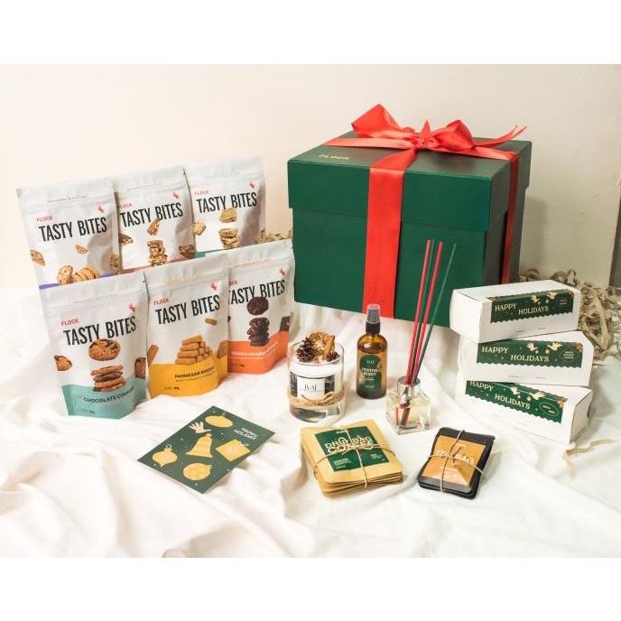 

HAMPERS PARSEL HOLIDAY BOX D SCS543D3